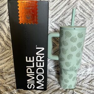 Simple Modern Gordgeous Green 40oz tumbler
